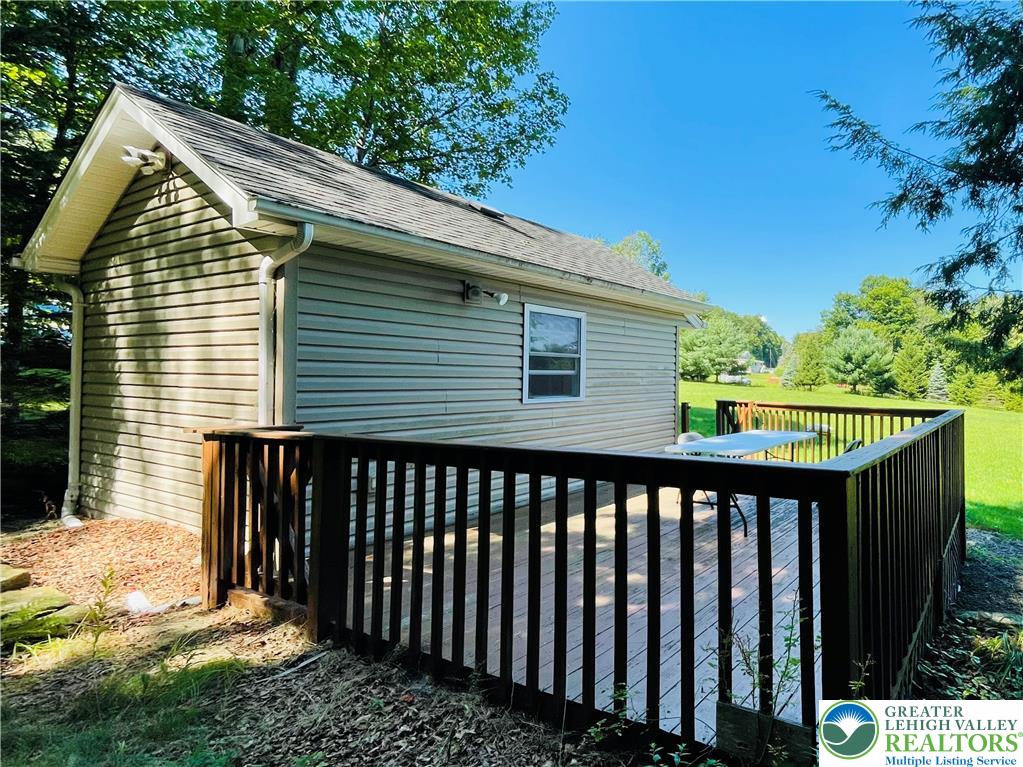 439 Butternut Road Property Photo 7