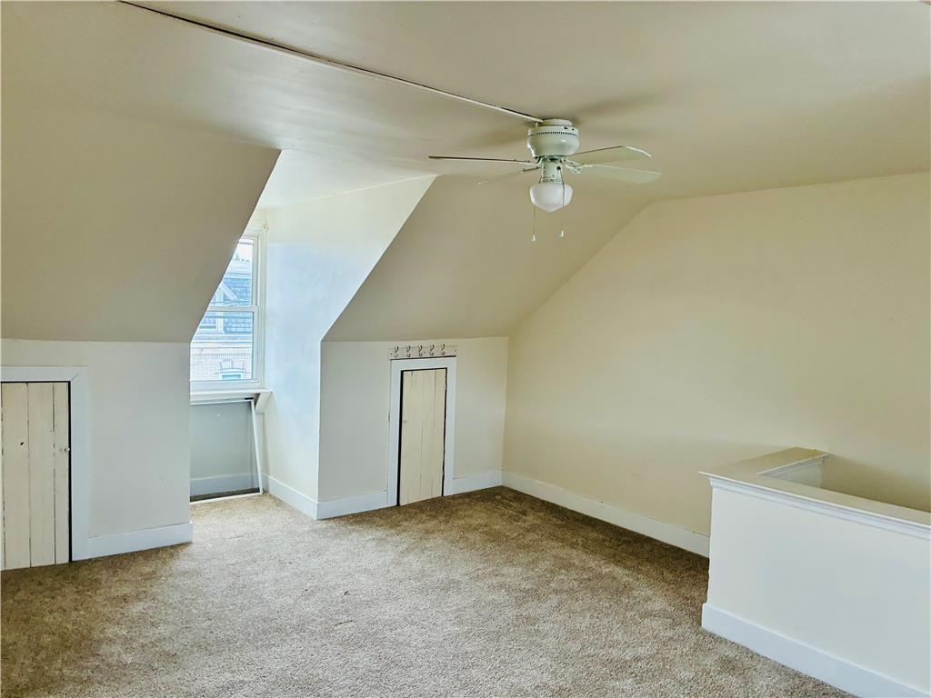 521 North Law Street Property Photo 17