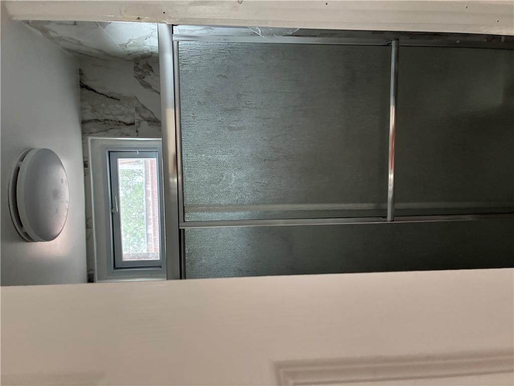 521 North Law Street Property Photo 18
