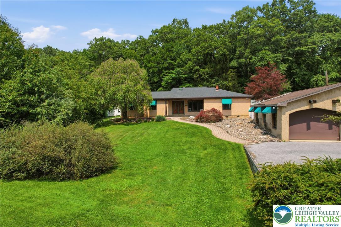 1421 Nectarine Road Property Photo 1