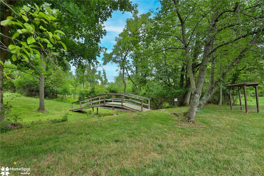 6994 Carriage Property Photo 9