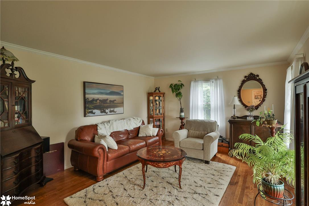 6994 Carriage Property Photo 25