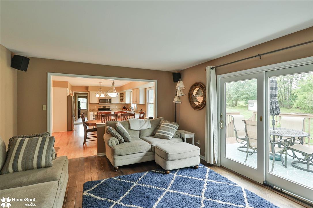 6994 Carriage Property Photo 39