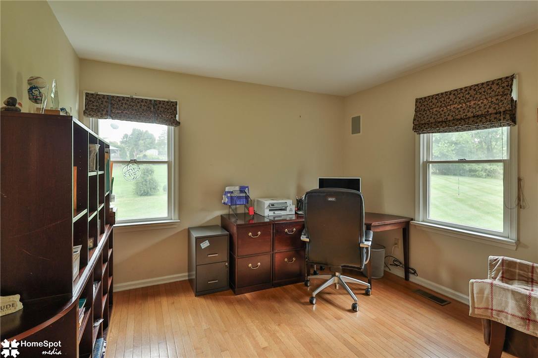 6994 Carriage Property Photo 42