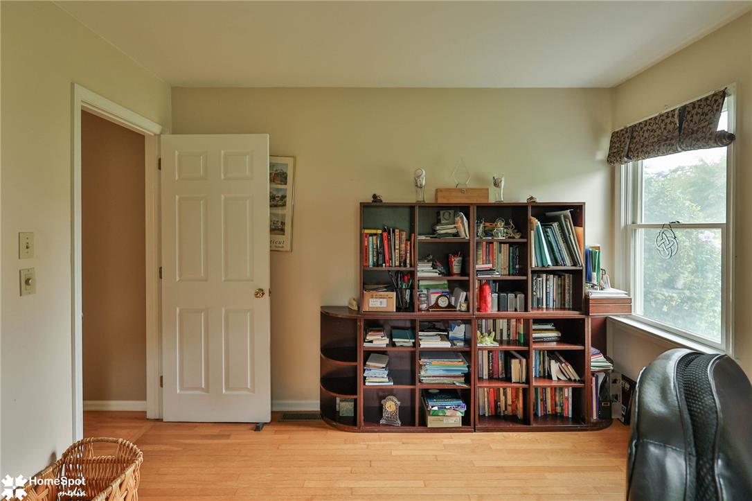 6994 Carriage Property Photo 44