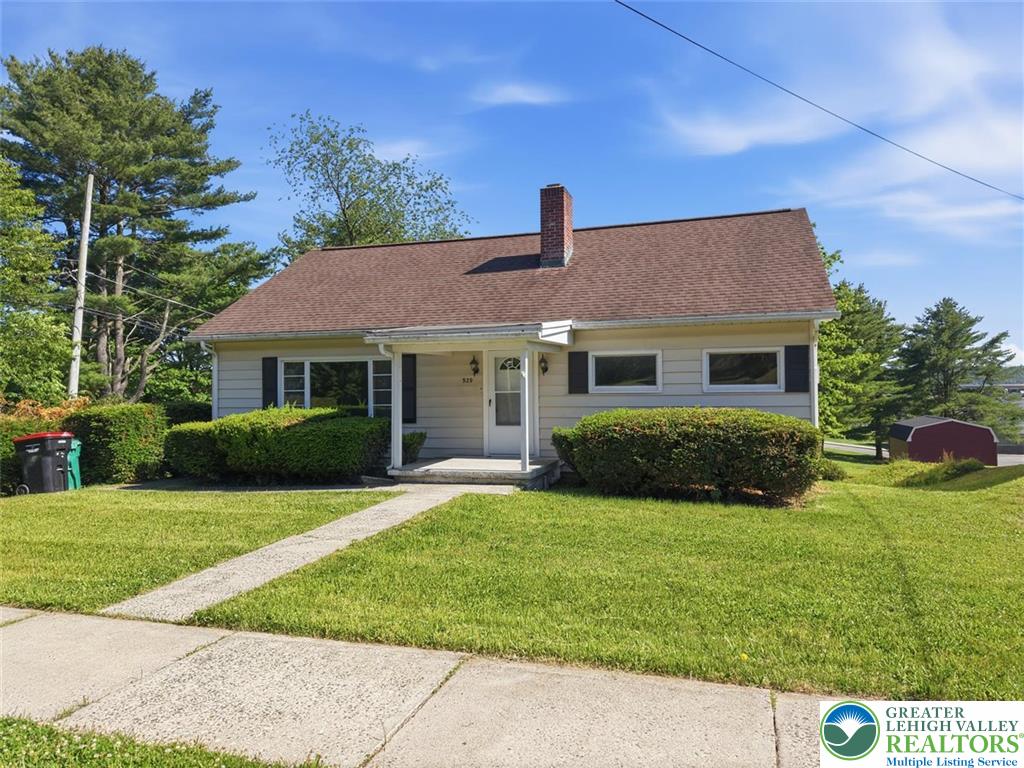 929 Coal Street Property Photo 1