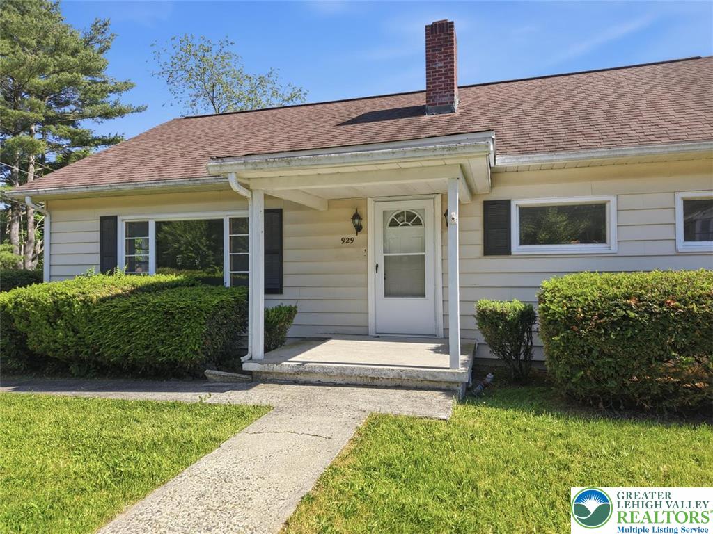 929 Coal Street Property Photo 11