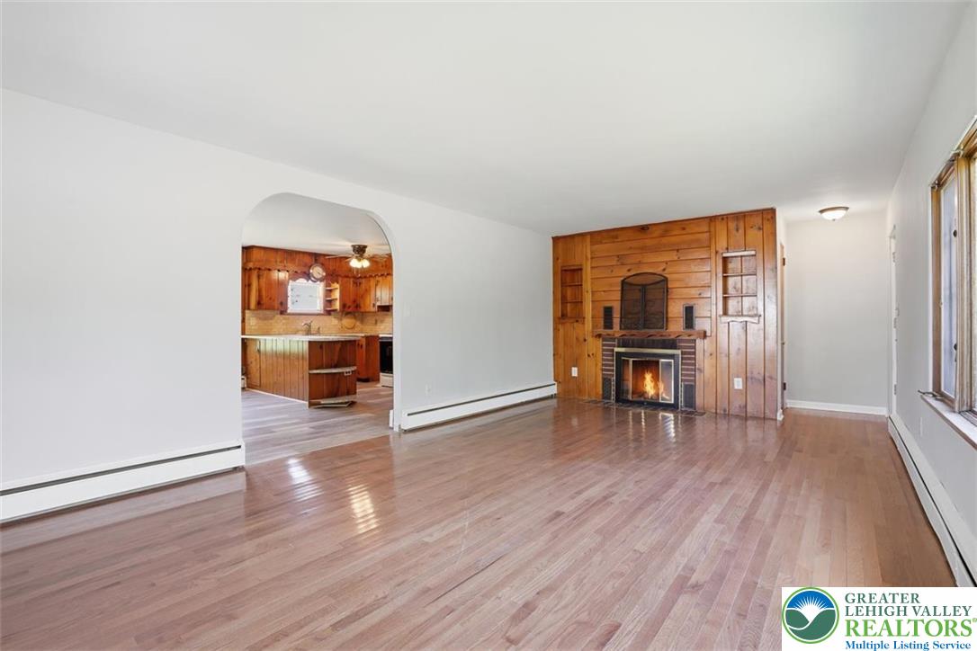 929 Coal Street Property Photo 13