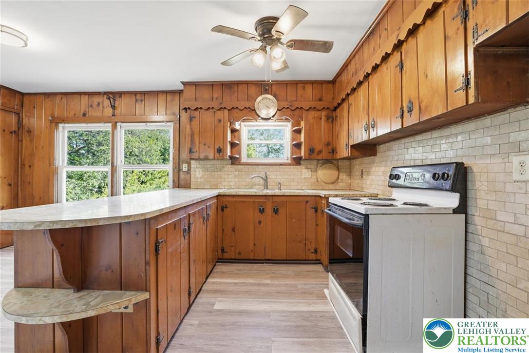 929 Coal Street Property Photo 23