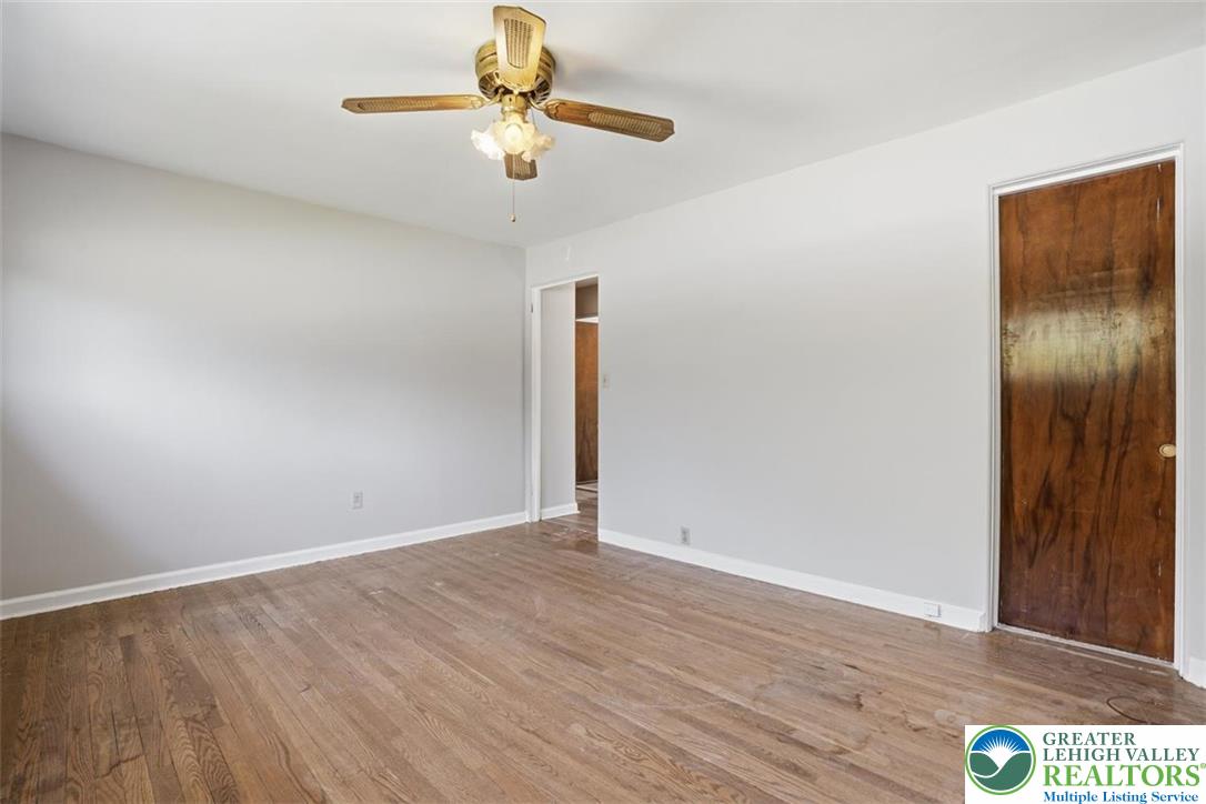 929 Coal Street Property Photo 29