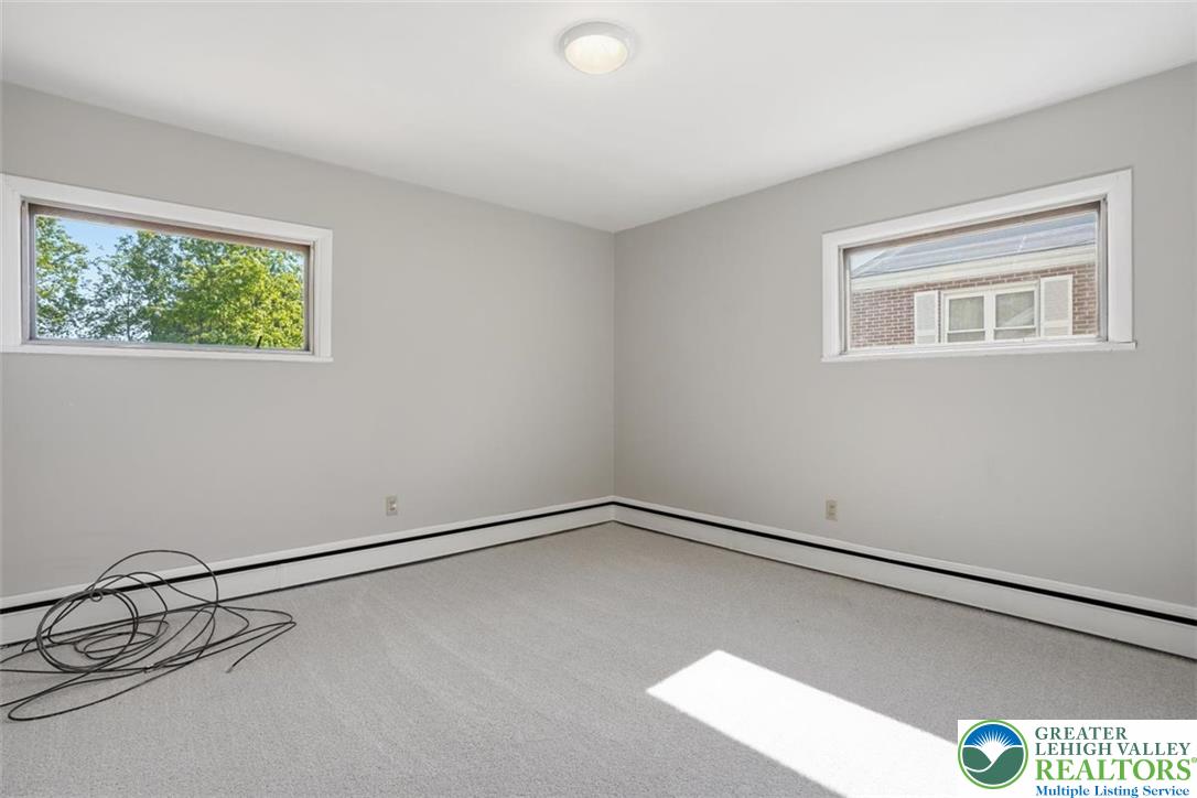 929 Coal Street Property Photo 30