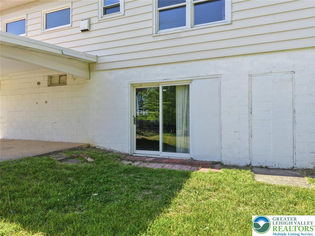 929 Coal Street Property Photo 63