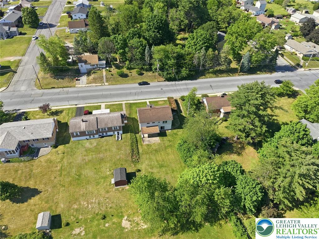 929 Coal Street Property Photo 73