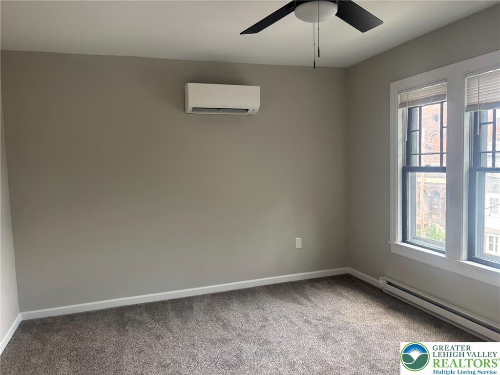 141 South 6th Street Property Photo 18