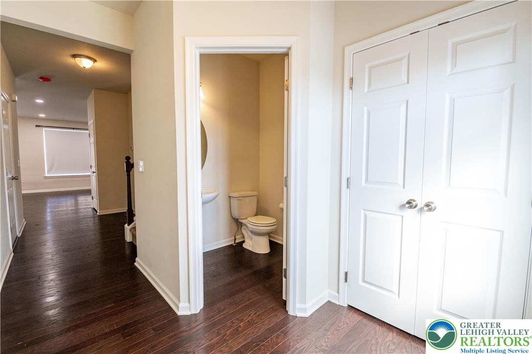 1434 Black Forest Drive Property Photo 3