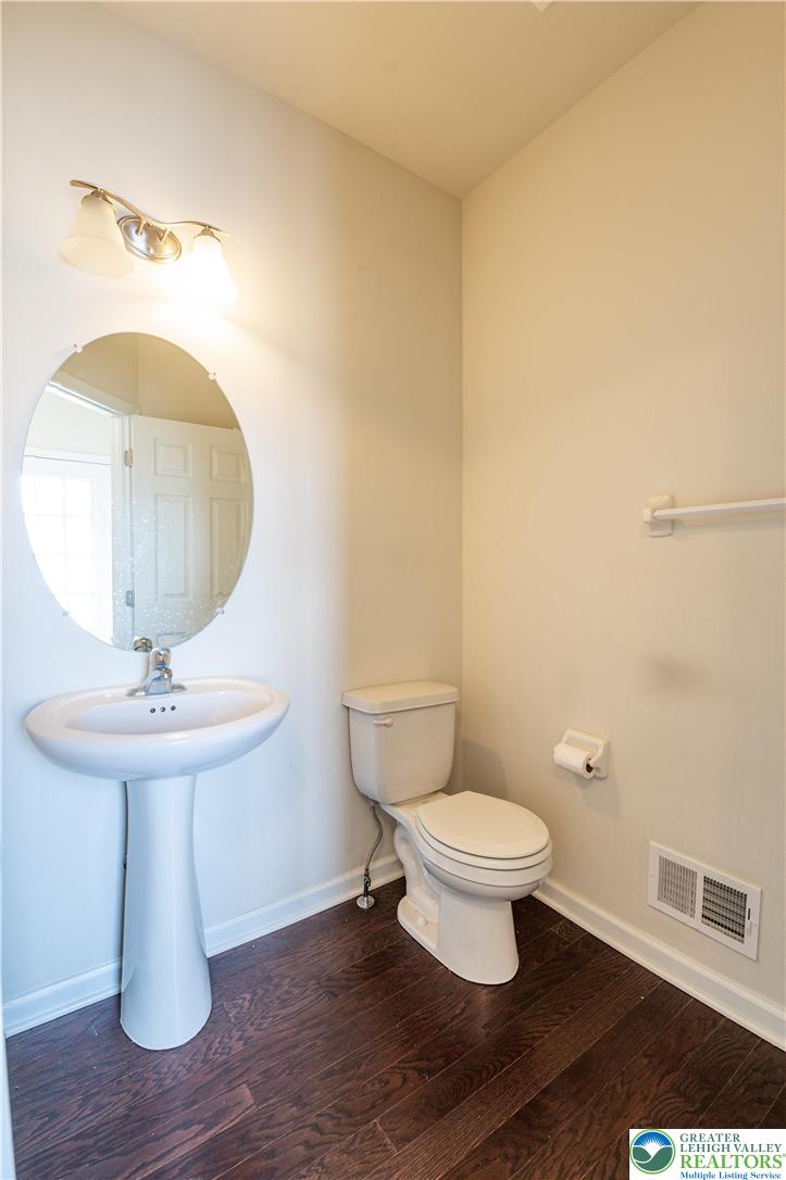 1434 Black Forest Drive Property Photo 4