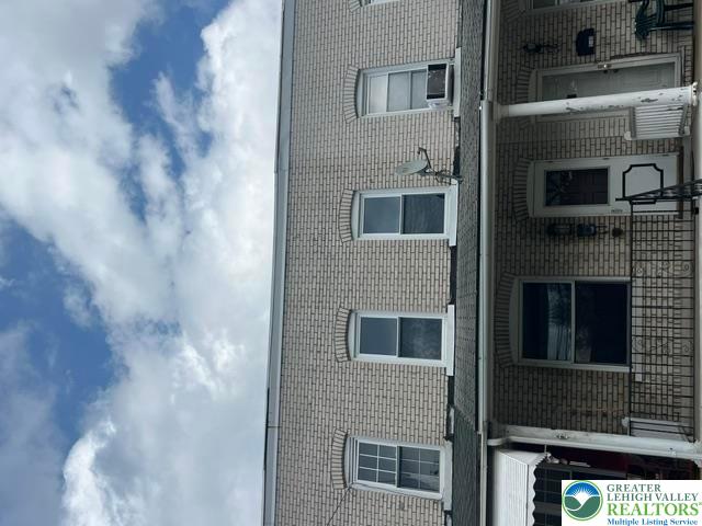 1509 Albert Street Property Photo 1