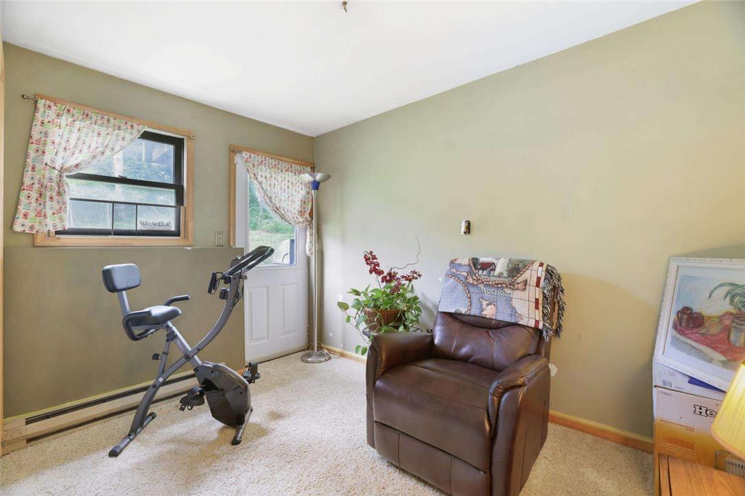 2371 Honeysuckle Road Property Photo 17