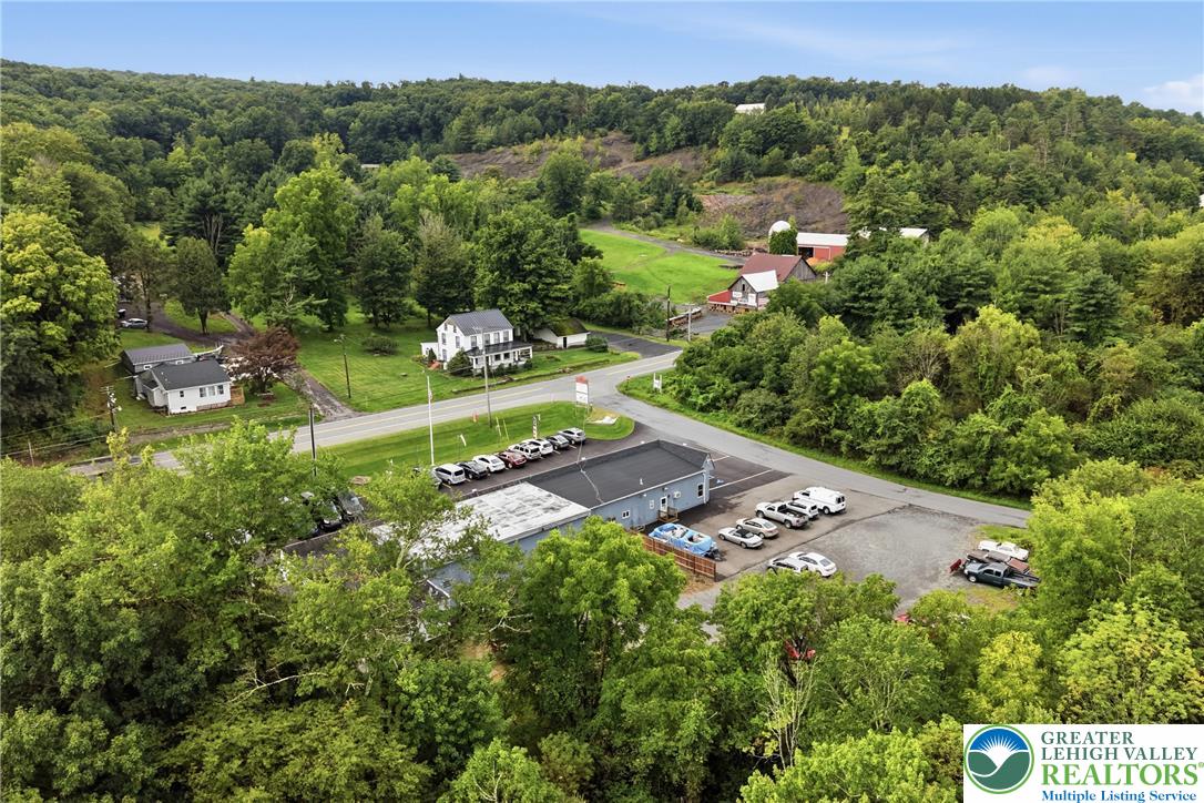 106 Camellia Road Property Photo 12
