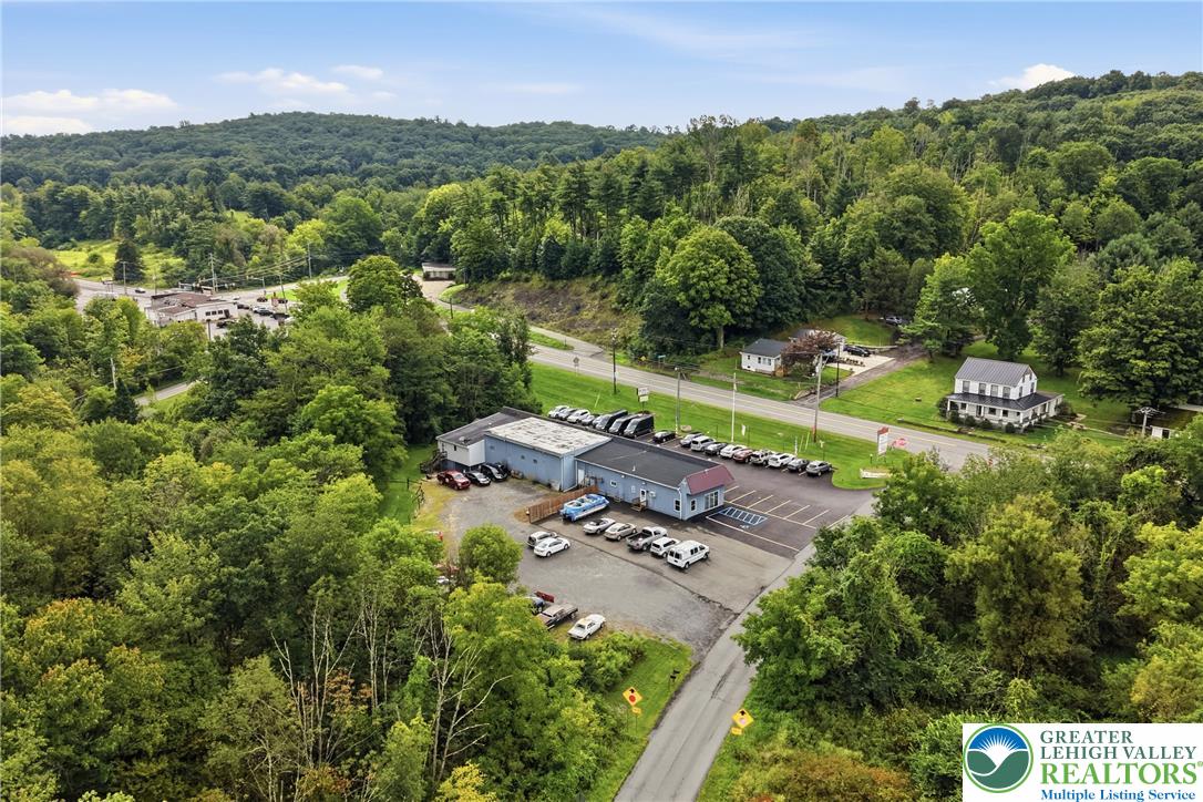 106 Camellia Road Property Photo 14