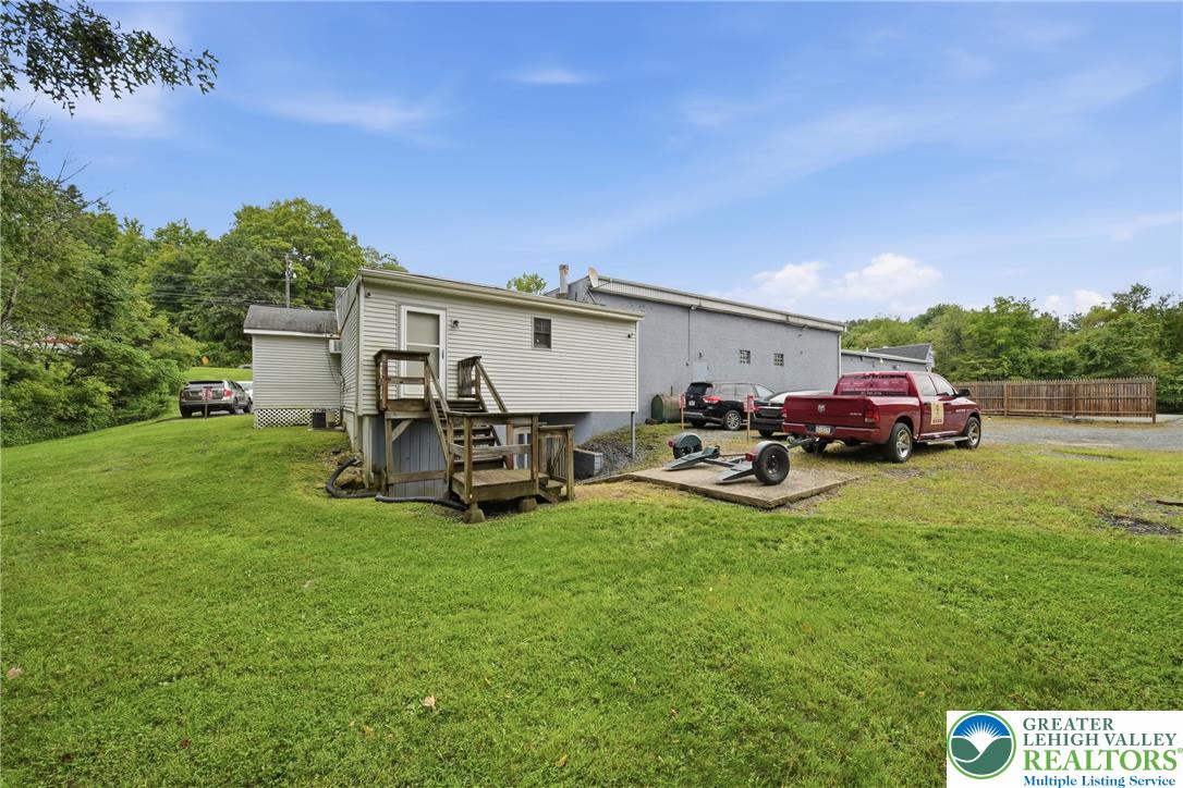 106 Camellia Road Property Photo 21