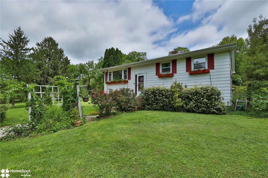 6054 Old Hickory Road Property Photo 4