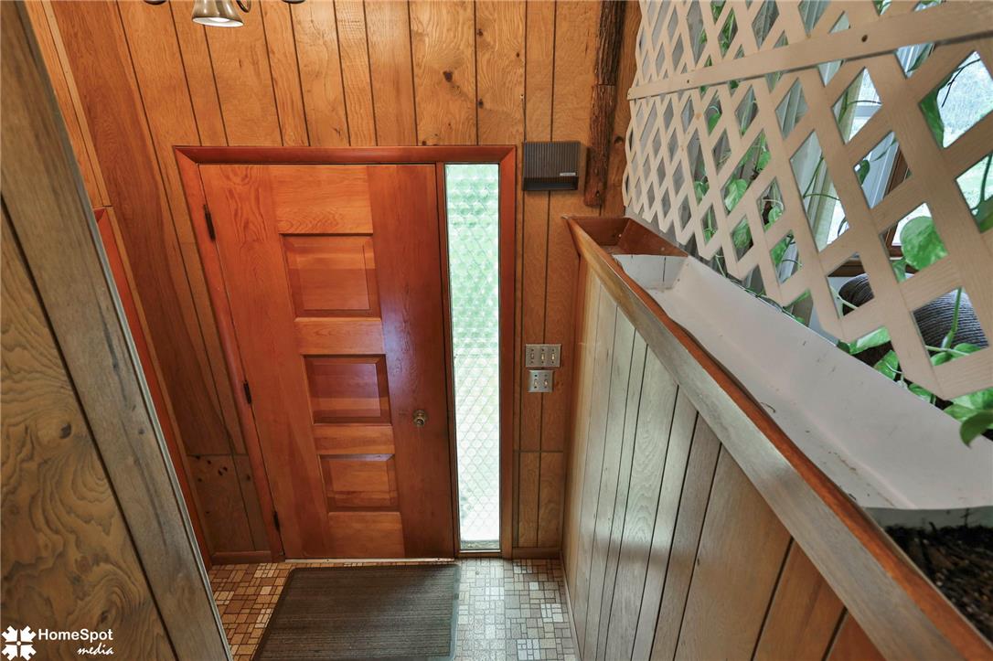 6054 Old Hickory Road Property Photo 11