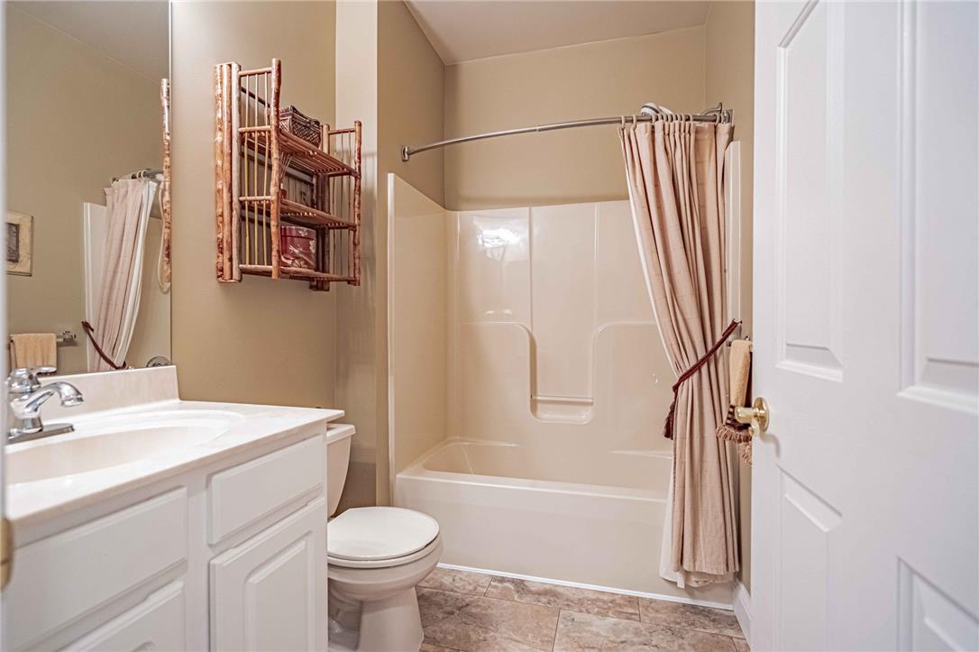 13 Somerset Lane Property Photo 32