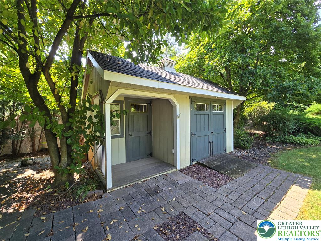 850 38th Street North Property Photo 67
