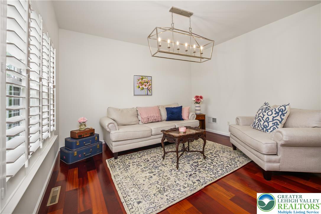 2305 Madeira Drive Property Photo 13