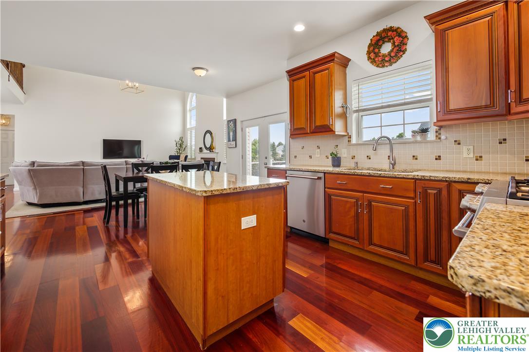 2305 Madeira Drive Property Photo 28