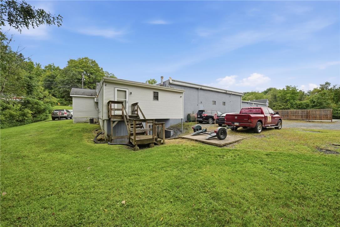 106 Camellia Road Property Photo 21