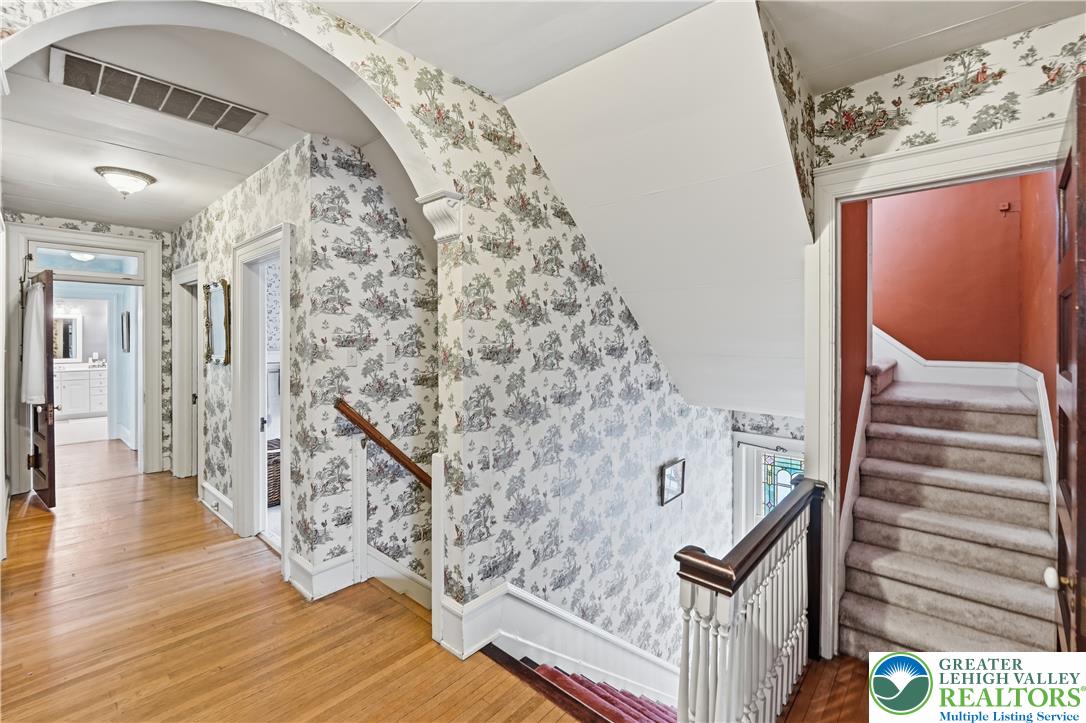 804 West Broad Street Property Photo 19