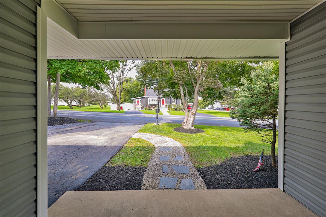1403 Richmond Road Property Photo 11