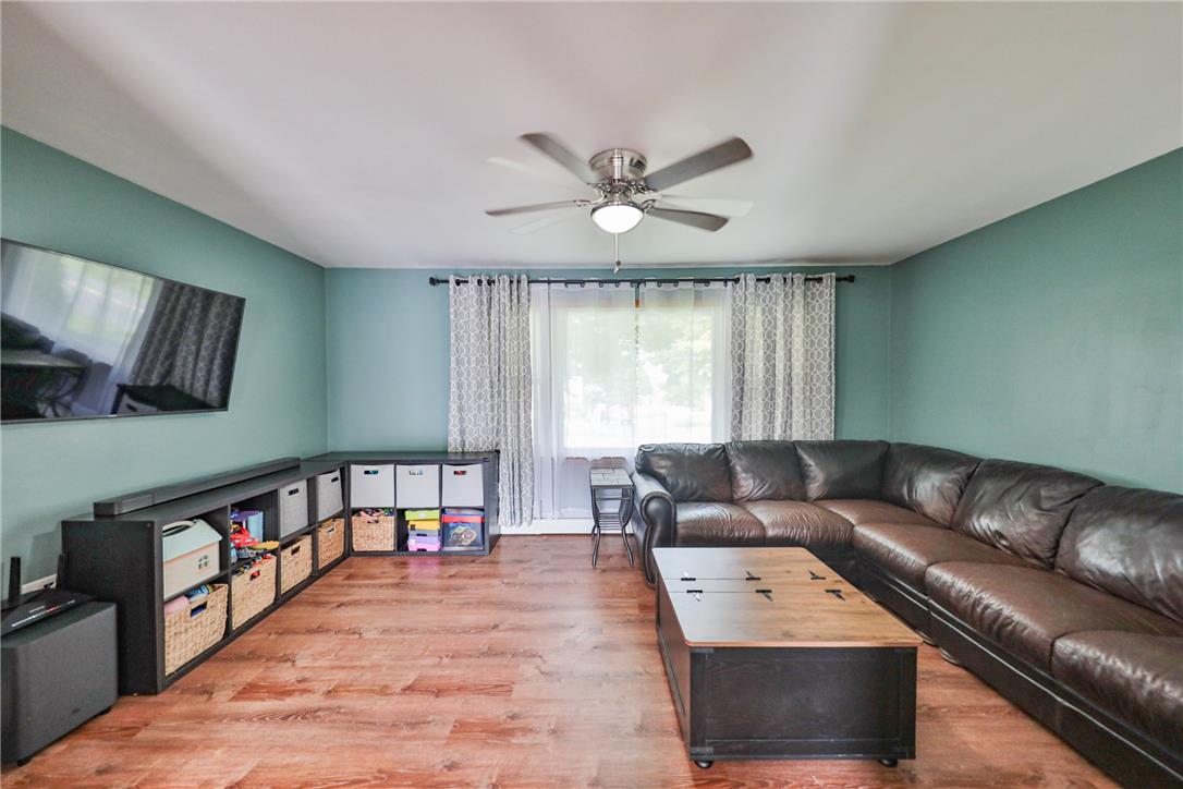 1403 Richmond Road Property Photo 28