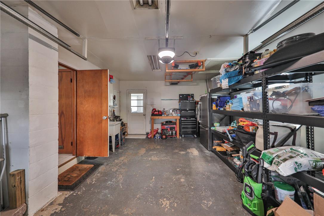 1403 Richmond Road Property Photo 53