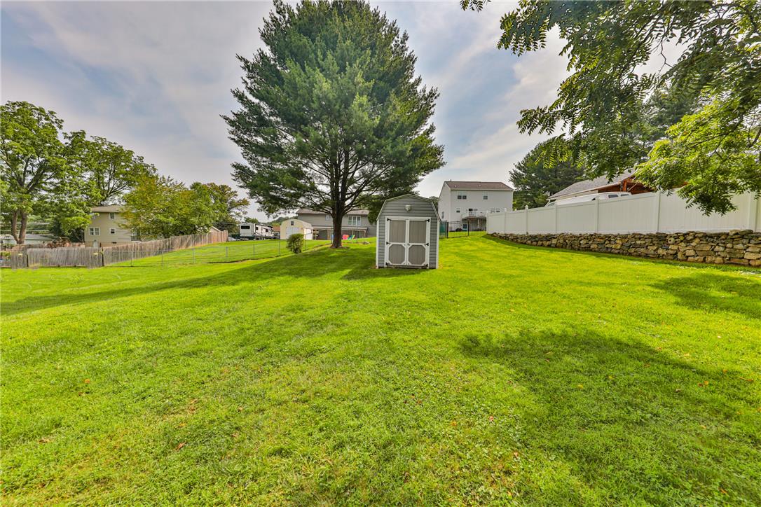 1403 Richmond Road Property Photo 91