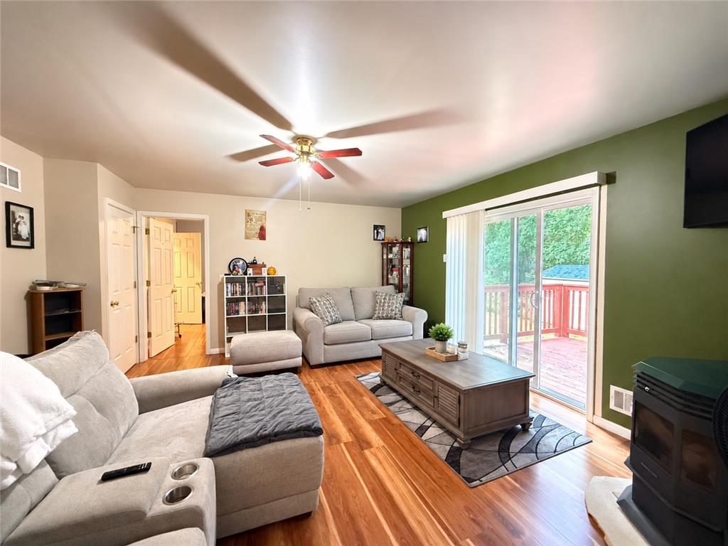 1115 Snowshoe Court Property Photo 14