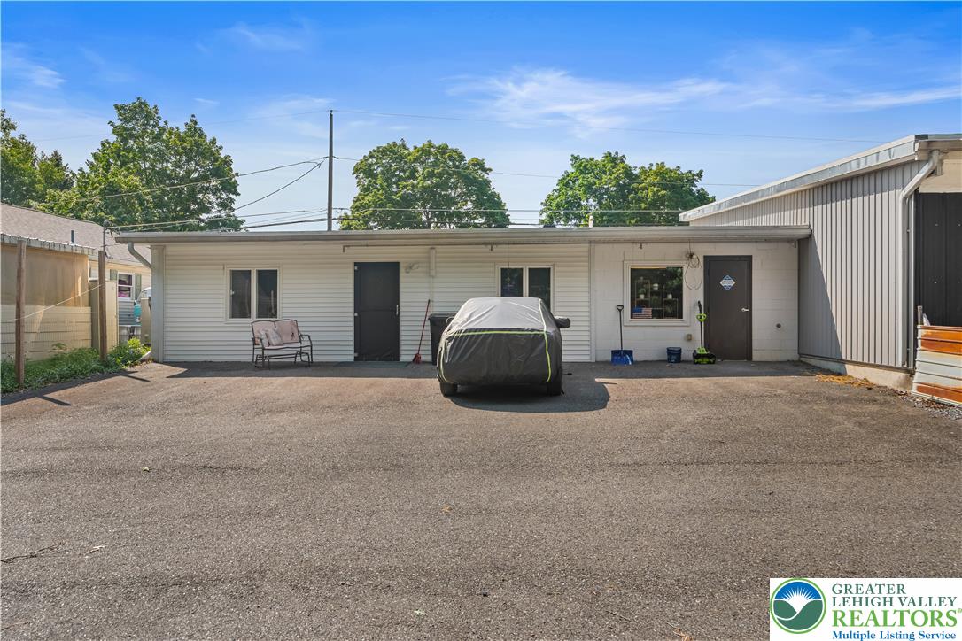 830 Fern Street Property Photo 12