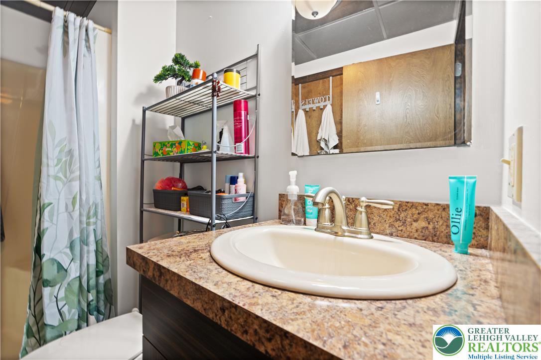 830 Fern Street Property Photo 44