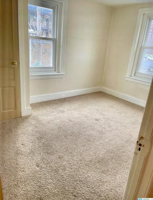 617 School Street Property Photo 9