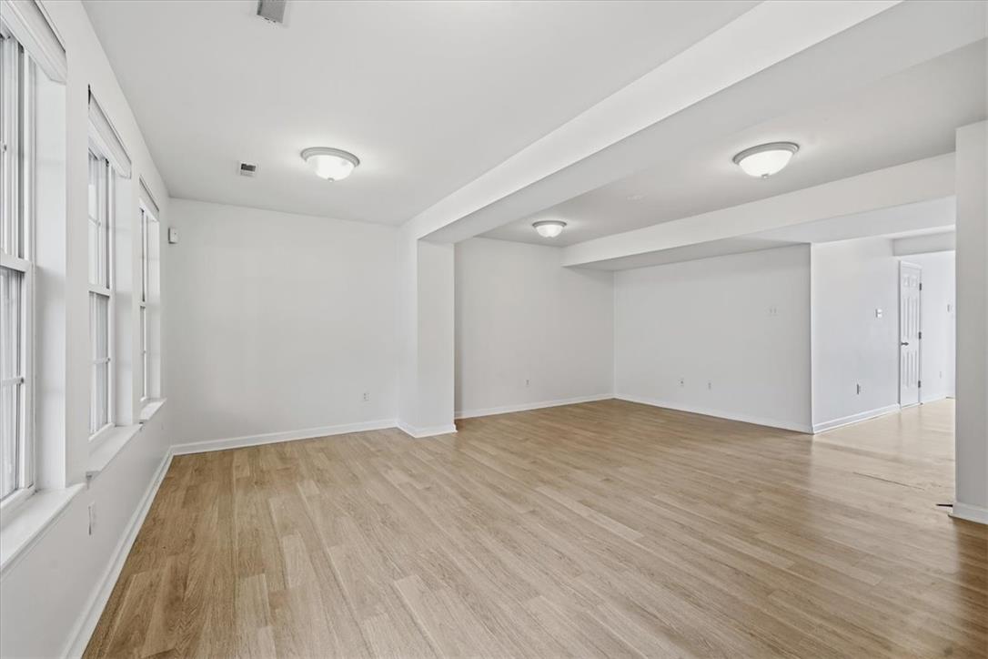 1111 Sparrow Way Property Photo 7