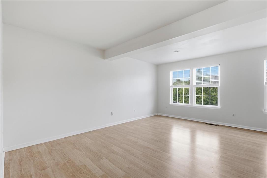 1111 Sparrow Way Property Photo 11
