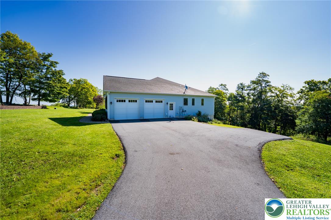 133 Shepherds Hill Drive Property Photo 8