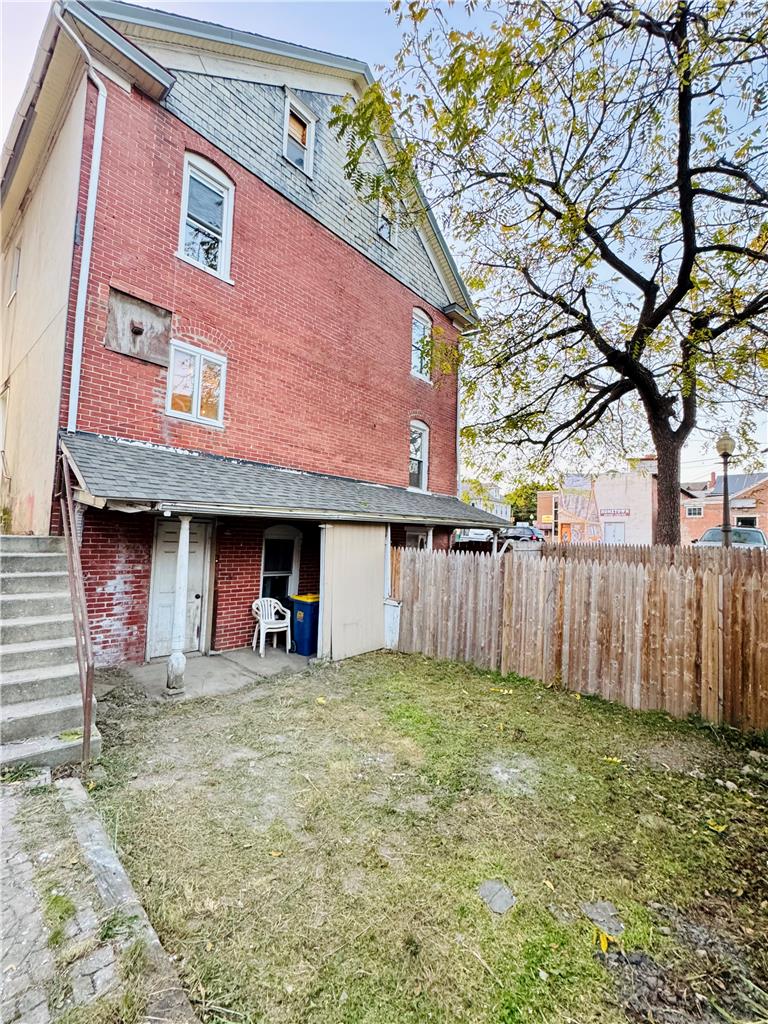 31 South 1st Street Property Photo 4