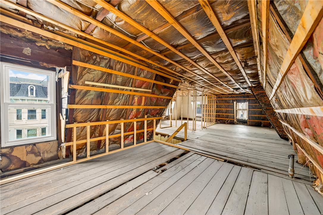 65 2nd Street Property Photo 28
