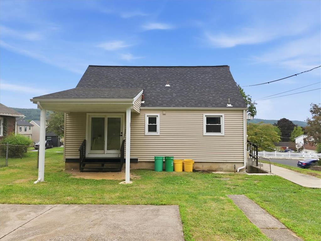 227 East Cumberland Street Property Photo 30
