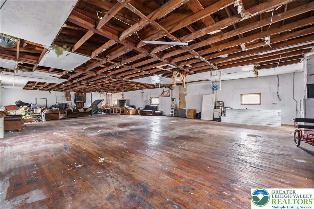 20 Columbus Street Property Photo 6