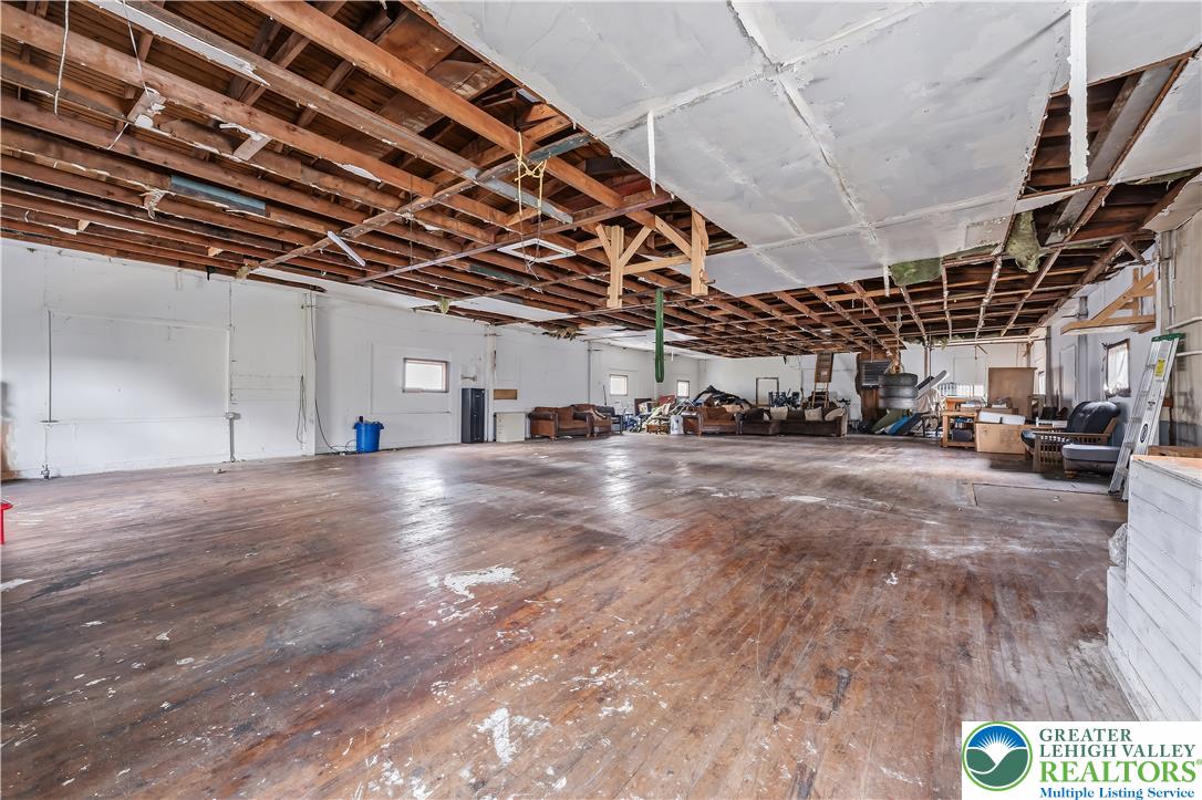 20 Columbus Street Property Photo 7