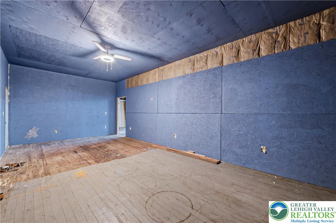 20 Columbus Street Property Photo 9